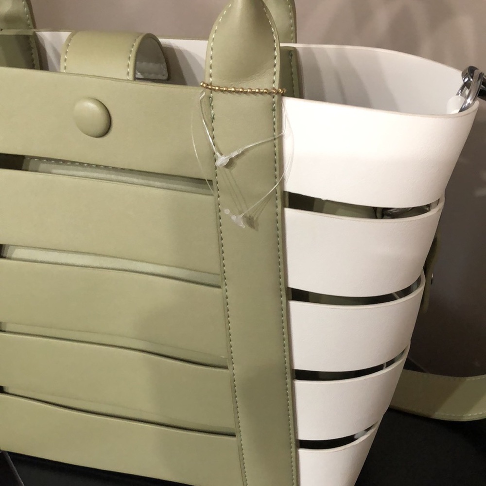 NWT Spring Bag - Picture 2 of 5